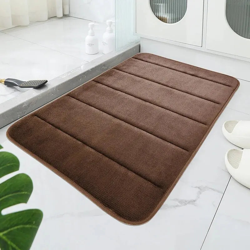 Coral Velvet Bathroom Mat Anti-Skid Quick Water Absorption Machine Washable Soft Comfortable Toilet Floor Mat Easy to Use