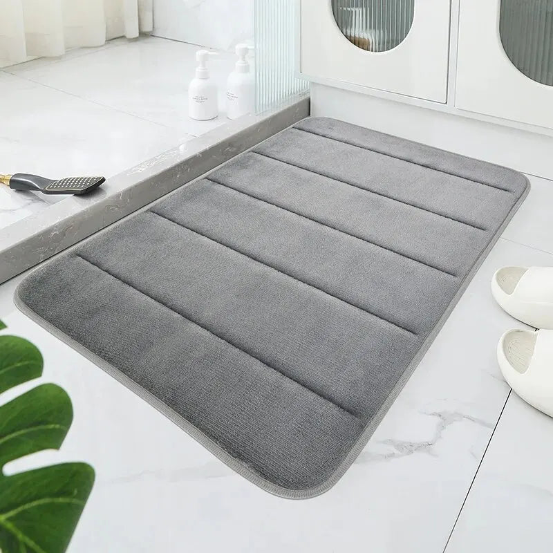 Coral Velvet Bathroom Mat Anti-Skid Quick Water Absorption Machine Washable Soft Comfortable Toilet Floor Mat Easy to Use