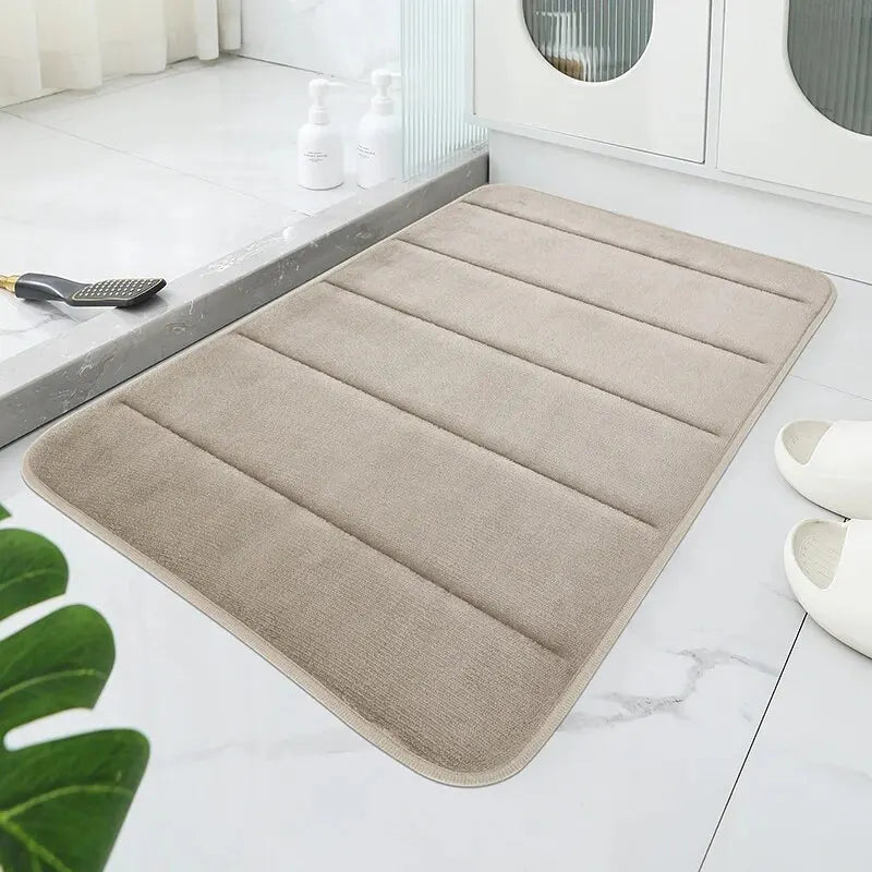 Coral Velvet Bathroom Mat Anti-Skid Quick Water Absorption Machine Washable Soft Comfortable Toilet Floor Mat Easy to Use